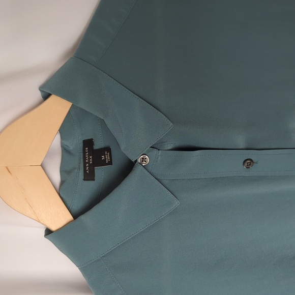 Turquoise 100% SILK Blouse - Picture 2 of 2